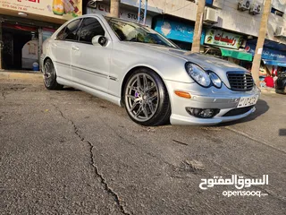 4 مرسيدس c240 للبيع