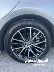  24 تويوتا كامري موديل 2019 فحص كامل 7 جيد فل مع فتحة بحالة الوكالة