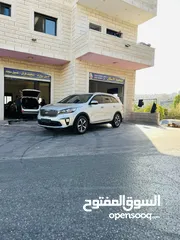  5 كيا سيورينتو ترخيص 2108 دهان شركه بالكامل  دفع رباعي 4x4