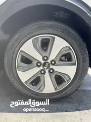  10 كيا نيرو هايبرد 2020 لون ابيض لؤلؤي فحص 4 جيد نظيفة جداً ممشى قليل