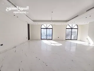  17 شقة غير مفروشة للإيجار 310م2 ( Property 19518 ) سنوي فقط