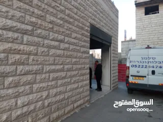  3 محلات او شقق او مخاز