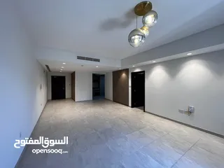  3 1 BR Penthouse Apartment in Boulevard Tower For Sale