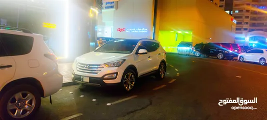  10 Hyundai Snata Fe 2015 4WD 3.3 GCC model