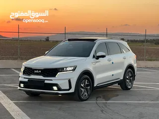  3 كايا سورينتو 2022 /فل الفل  فتحة سقف بانوراما  2x4 ///240Hp بنزين + كهرباء  ( Haybrid) 1600cc
