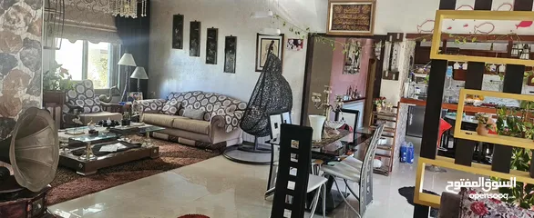  1 شقه مسكونه للبيع