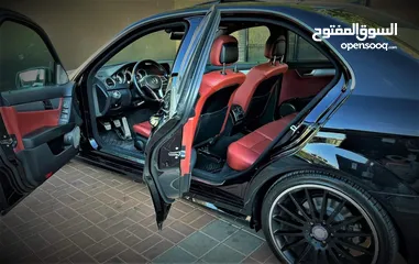  21 Mercedes C200 2012