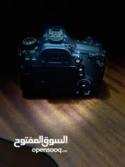 13 كاميرا كانون 70D  عدسة 50mm stm جنطة اصلية  حمالة اصليه  ستان نضافه 97% بيع او مراوس بكامره 80d