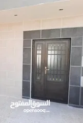  16 ابواب وشابيك حمايه و دربزينات  تفصيل