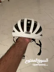  3 خوذة (helmet ) للبيع من شركة abus المشهورة