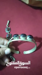  9 احجار كريمه وخواتم واكسسوارات للبيع