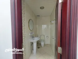  6 5 Bedrooms Villa for Rent in Madinat Sultan Qaboos REF:997R