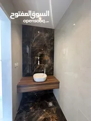  15 شقه غير مفروشه للايجار في دير غبار ( Property 43160 )-175093140