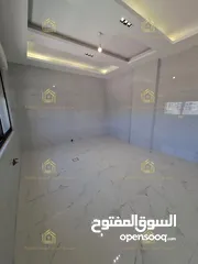  12 شقة جديدة - لم تسكن - خلدا - 4نوم 2ماستر - ارضية - ترس بإطلالــــه مميزة