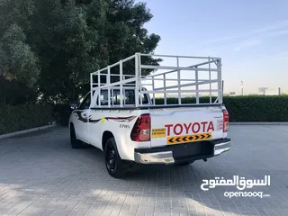  13 TOYOTA HILUX GCC SR 2024 2 CAPIN FOR SALE