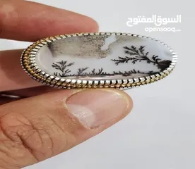  29 خاتم فاخرمصنوع يدويامن الفضة الخالصة(925) مزود بحجرالعقيق شجري طبيعي يتميز بنقوش فريدةعلي شكل شجرة ا