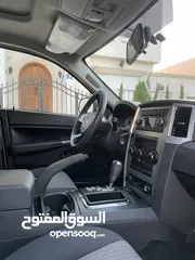  15 جيب جراند شيروكي لاريدو موديل 2008 مالك واحد فقط  7جيد ولا أي ملاحظه