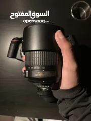  3 كاميرا nikon d3200 مع عدسات اضافيه