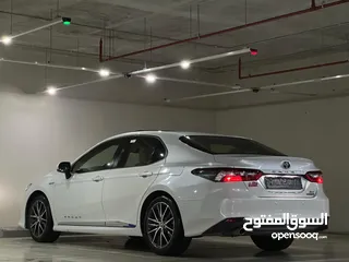  10 Toyota Camry 2023 Gle  بحالة الوكالة