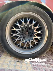  4 كوشوك مع جنط مستعمل نظيف في الزرقاء الجديده هاتف