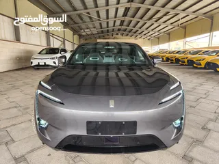  21 شانجان افاتار موديل 2023 AVATR 11 دفع كلي AWD وثنائي