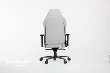  8 كرسي جيمنغ مريح لساعات اللعب الطويلة لون ابيض Dragon War Gaming Chair GC-023  السعر شامل التوصيل