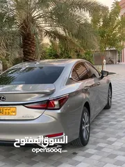  8 لكزس للبيع es 350