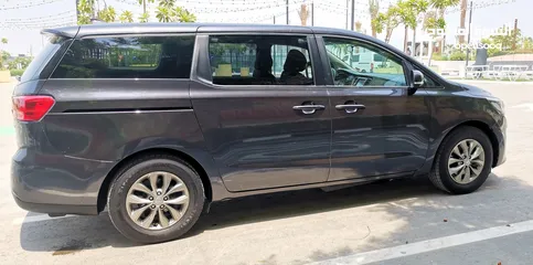  5 KIA SEDONA 2020 ONLY 27.000 MILE ELECTRIC POWER DOOR