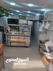  3 مطعم ومشاوي وسناكات ومناقيش وبيتزا للبيع بسعر مغري وقابل للتفاوض