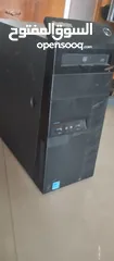  1 كمبيوتر قيمة مقابل سعر أو لقطه ممتازه جدا للبيع او للبدل على بلايستيشن 4