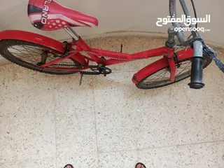  2 دارجة هوائية جنط 20 مستعمل بحالة الوكالة الإستعمال أقل من سنة " قابل للتفاوض "
