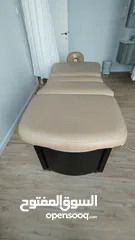  1 medical electric bed ( table )