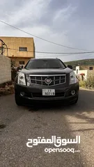  1 كاديلاك srx 2010 للبيع او بدل على سيارة صغيرة