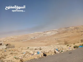  1 من المالك مباشرة 20 قطعة أراض سكنية شارع الحزام  ( المغيرات/وادي القطار )شرق عمان  مفروزة جديد للبيع
