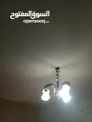  2 ثريا ثلاثية