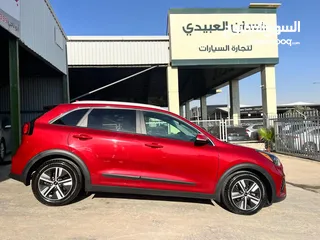  4 كيا نيرو 2022 فل مع فتحة أوتوسكور