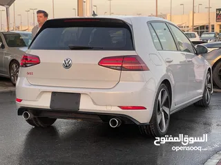  3 Volkswagen Golf GTi _GCC_2019_Excellent Condition _Full option