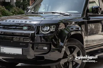  2 Land Rover Defender X dynamic 2023 black edition