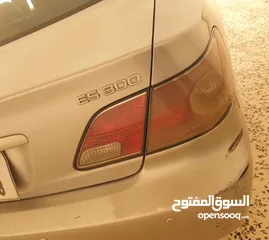  5 لكزس es300 للبيع سبها