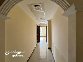  2 (محمد سعد) اكبر مساحه غرفتين وصاله للايجار السنوي بالقاسميه مع بلكون اطلاله مفتوحه مع شهر مجاني