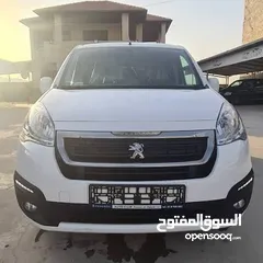  4 بيجو بارتنر 2017 قطارة سولار للبيع كاش فقط
