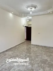  24 شقق فارغة للإيجار في - عوجان - من - المالك مباشرة  -                                               .