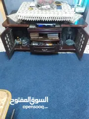  3 بيع مستعجل بوفي لشاشة نضيفة وبحالة جيدة  مسبل تخت مجوز 3 قطع مخمل فرو من جوى السعر نهائي 40