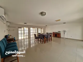  8 7 BR Amazing Villa In Shatti Al Qurum For Rent