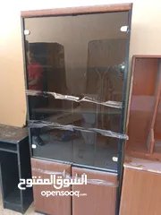  2 مكاتب للبيع خشب لاتيه بسعر مغري جداً