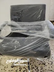  4 كرسي حلاقة جديد نوعية ممتازة جدا للبيع