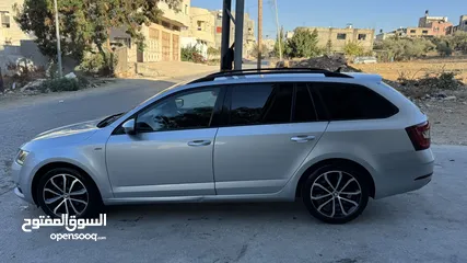  4 اسكود البيع