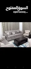  2 طقم كنب ضيوف 7 مقاعد بحالة ممتازة جدا للبيع