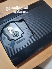 5 للبيع ps3 سوبر سليم مستعمل مع يد أصلية و شاحن لليد اصلي