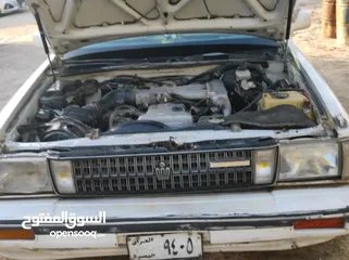  1 تويوتا كراون سيدان للبيع